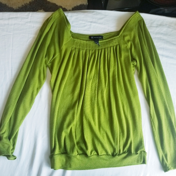 Top - Picture 4 of 5